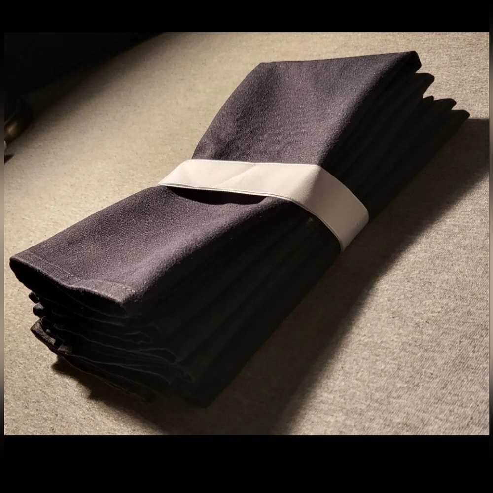 18" Black Linen Dinner Napkins Set of 6